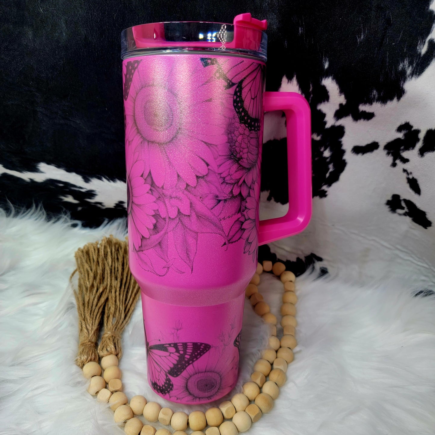 40 oz - Pink Butterfly & Sunflower Farmhouse Hobbies