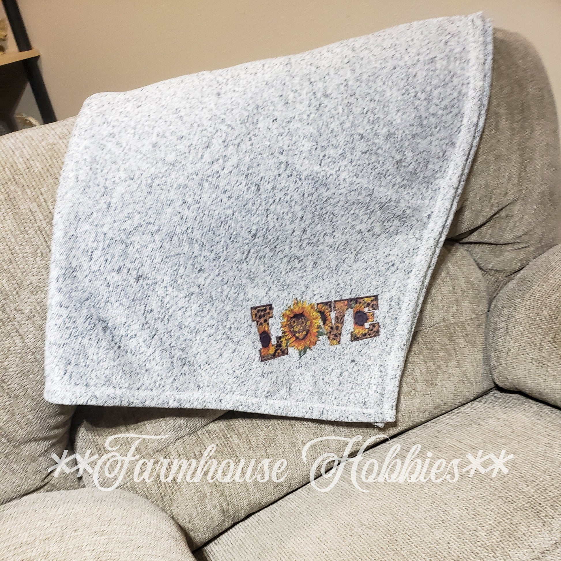 Sunflower Sweater Fleece Throw Blanket Home Decor/Accessories Farmhouse Hobbies   