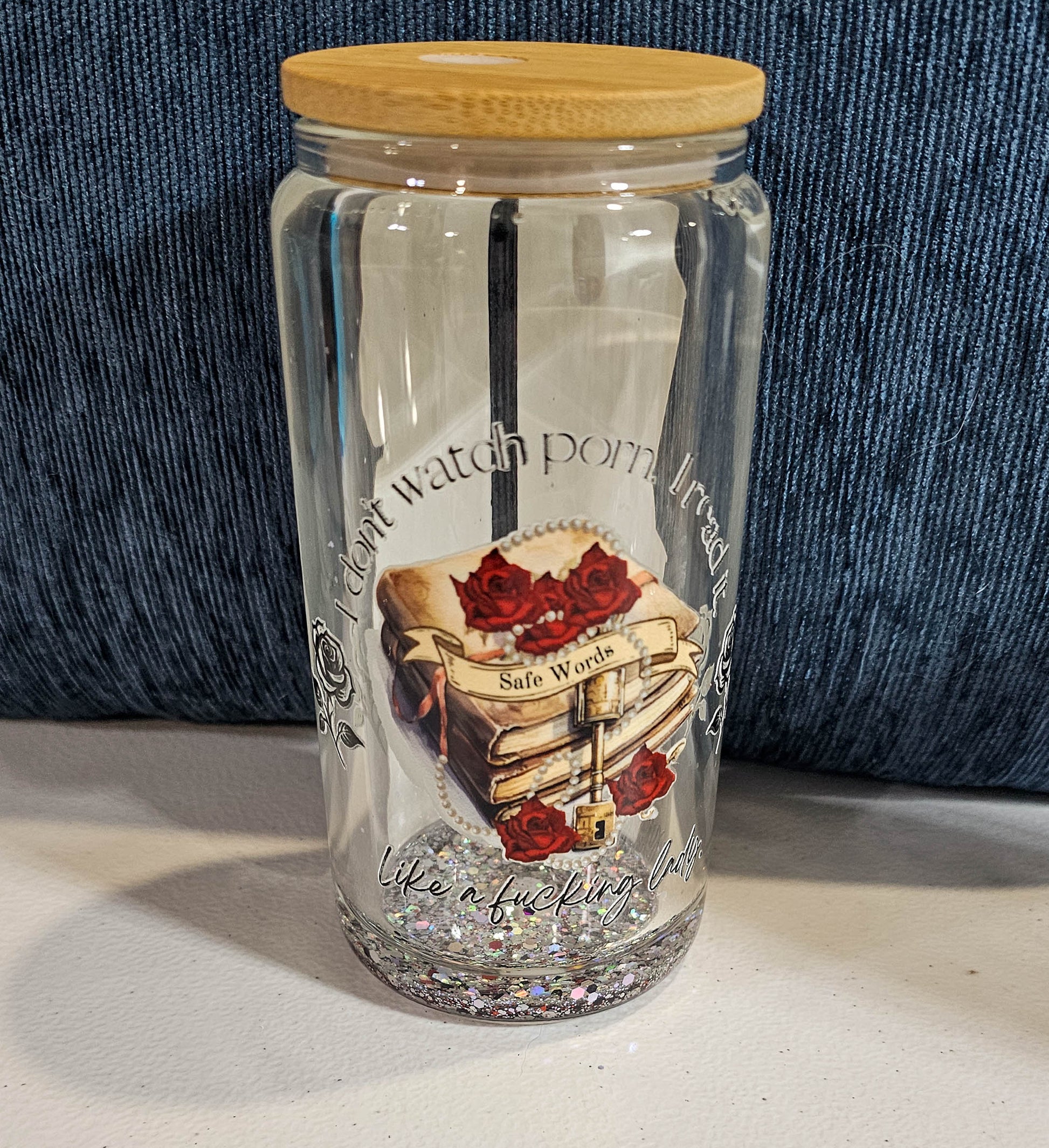 16 oz Glitter Globe - Read Porn Like a Lady with custom gift design