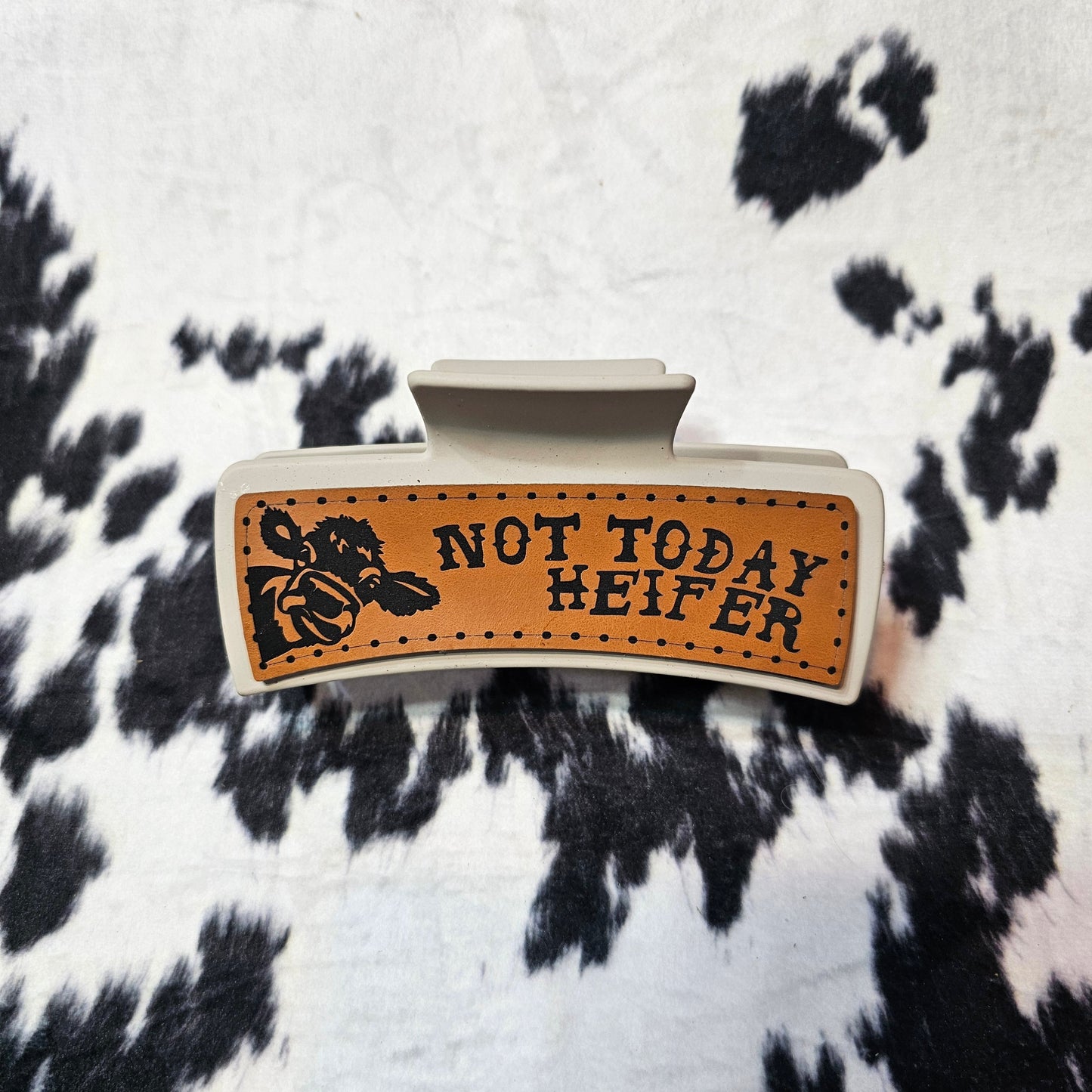 Leather Engraved – Everyday Favorite – Leather Claw Clip