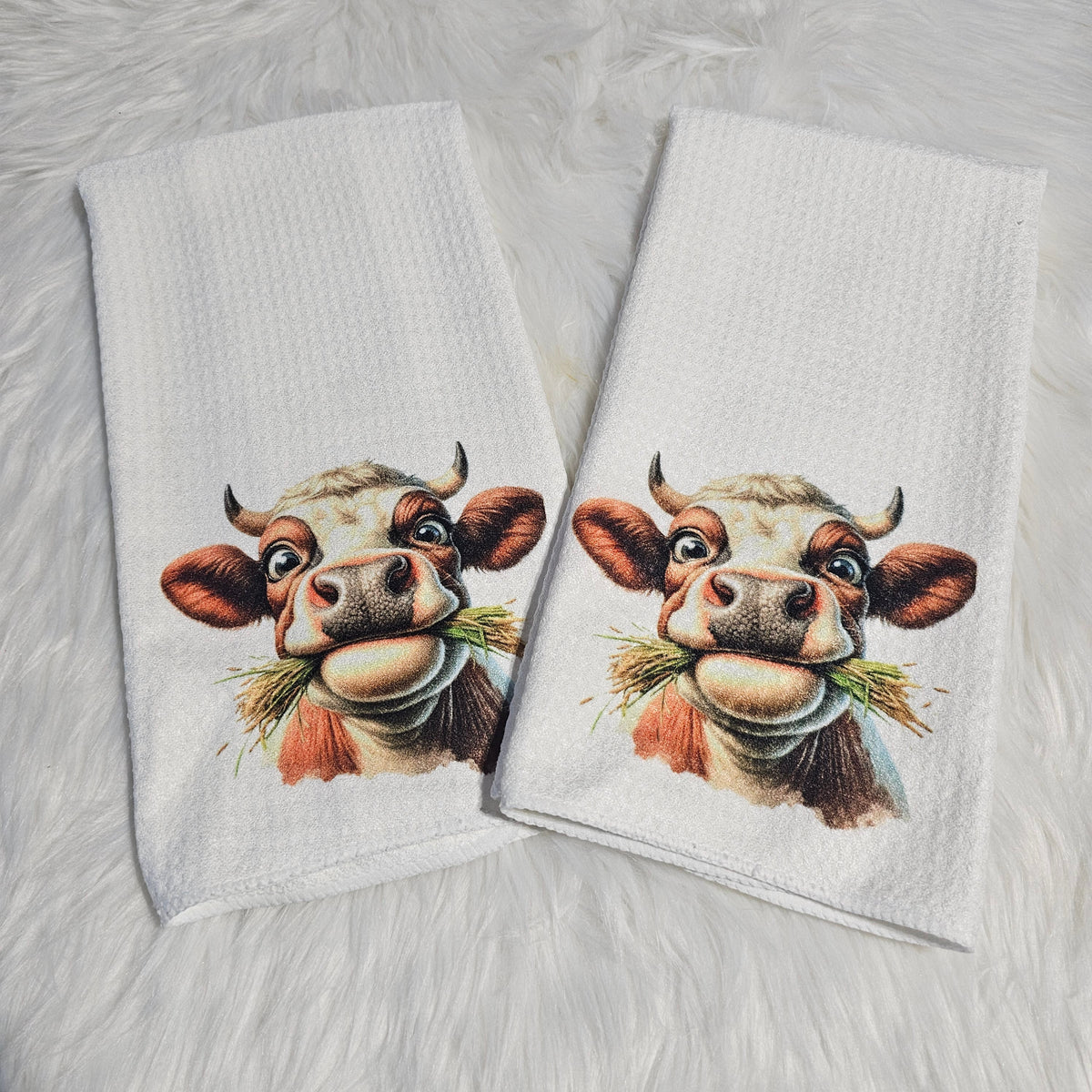 Munchin' Cow Face Towel Set