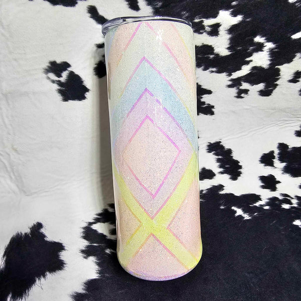 20 oz tumbler with pastel diamond pattern and epoxy coating