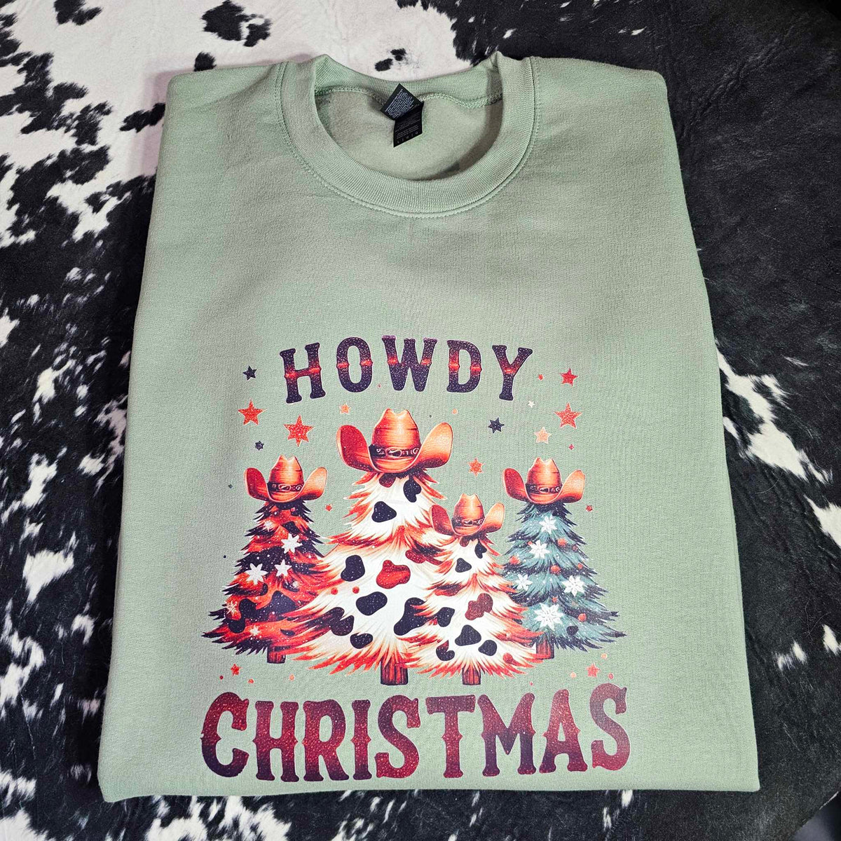 Crewneck sweatshirt with “Howdy Christmas” western design