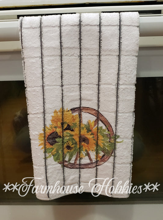 Towel Set (2) Western Sunflower Home Decor/Accessories Farmhouse Hobbies   