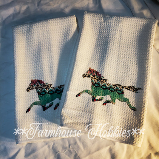 Towel Set - Animal Aztec Horse Home Decor/Accessories Farmhouse Hobbies   